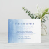 ブルー モダン 水彩 ビーチ ウェディング 宿泊施設 エンクロージャーカード (スタンド正面)