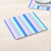 ブルー、ラベンダー、ピンク&パステルミントグリーンストライプズ スクエアペーパーコースター (アングル)