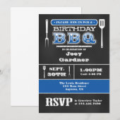 ブルー BBQ バースデー ブラックボード インビテーション (正面/裏面)