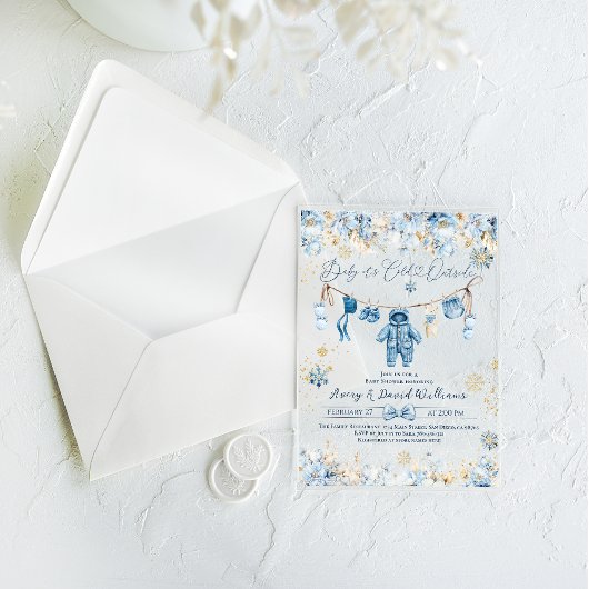 ブルーClosetlineコールドアウトサイド男の赤ちゃんシャワー アクリル招待状