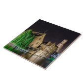 ブル絵画ージの古い町と鐘楼の塔 タイル (側面)