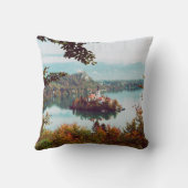 ブレッド・スロベニア湖の聖母昇天教会  クッション (裏面)