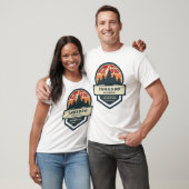 ブレトーン山のピーク登山とハイキング Tシャツ (ユニセックス)