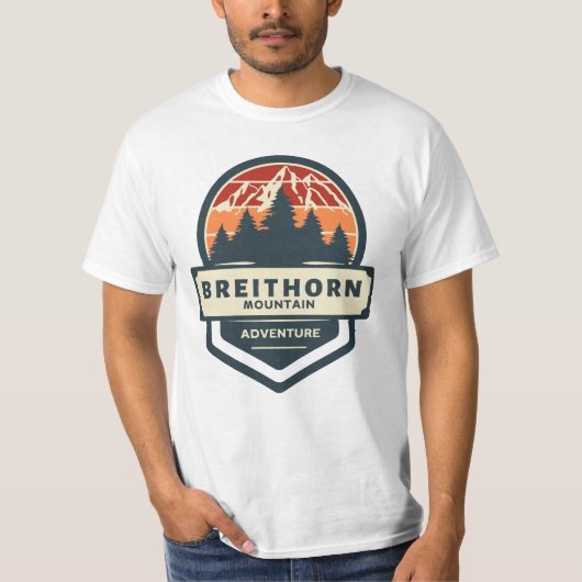 ブレトーン山のピーク登山とハイキングT-shir Tシャツ (正面)