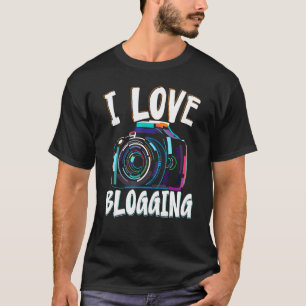 ブログSocial MediaコンテンツクリエーターVloggが大好き Tシャツ