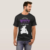 ブロックのバイクもしくは自転車に乗る人の最も悪い魔女ハロウィーンコスム Tシャツ (正面フル)