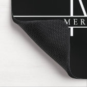 ブロックイニシャルスプリットモノグラムパーソナライズされた、黒 マウスパッド (コーナー)