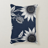 ブロックプリント青と白ひまわり アクセントクッション (正面(垂直))
