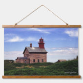 ブロック島の2つのライト 吊り下げ型タペストリー (正面)