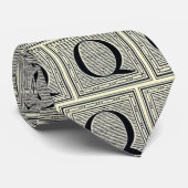 ブロック文字「Q」ウッドカットウッドブロックインデジタル ネクタイ (ロール)