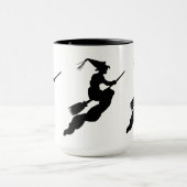 ブロムシルエットでフライト中の魔女 マグカップ (中央)