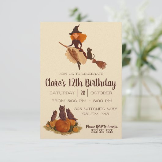 ブロムスティック誕生日パーティーでかわいい魔女 招待状 (スタンド正面)