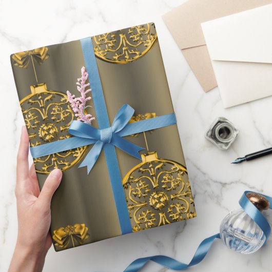 ブロンズに金のクリスマスバウブル ラッピングペーパー