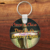 ブロンズのウサギの彫刻(引用文付感動的) キーホルダー (正面)