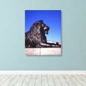 ブロンズライオントラファルガースクエア キャンバスプリント (インサイチュ (ウッドフロア))