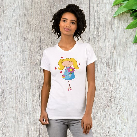 ブロンドの女の子が花を持っている かわいいラブ Tシャツ
