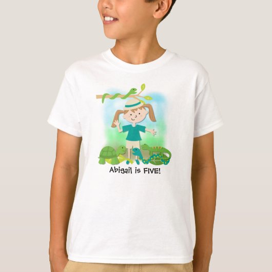 ブロンドの女の子のサファリの誕生日によってカスタマイズTシャツ Tシャツ (正面)