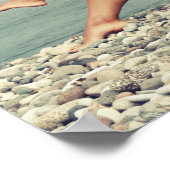 ブロンドの女性のビーチ ポスター (角)