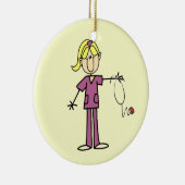 ブロンドの女性の棒の姿のナースのTシャツ セラミックオーナメント (右)