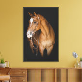 ブロンドの女性は及び-馬のキャンバスのプリントを壊しました キャンバスプリント (インサイチュ (リビング))