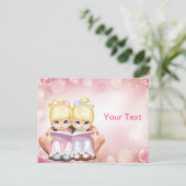 ブロンドの対の女の子の郵便はがき ポストカード (スタンド正面)