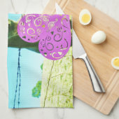 ブロンドの馬とピンクと赤いハート キッチンタオル (四つ折り)