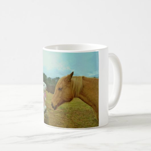 ブロンドイエローホース&イースターバニー コーヒーマグカップ (正面右)