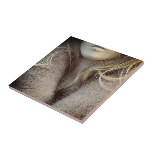 ブロンドマネキン タイル (側面)