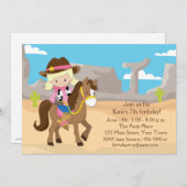 ブロンド女性のカーボーイオンホース誕生日 招待状 (正面/裏面)