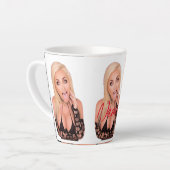 ブロンド気のあるそぶりをしたサンダー_コーブ カフェラテマグ (左アングル)