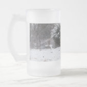 ブロンド馬の雪の中を歩く曇りガラスビールM フロストグラスビールジョッキ (左)