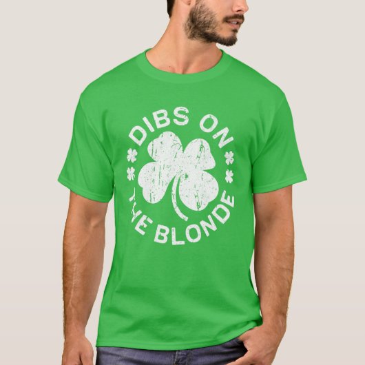 ブロンドSt patricks dayの酒の贈り物 Tシャツ (正面)