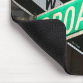 ブロードウェイの道路標識 マウスパッド (コーナー)