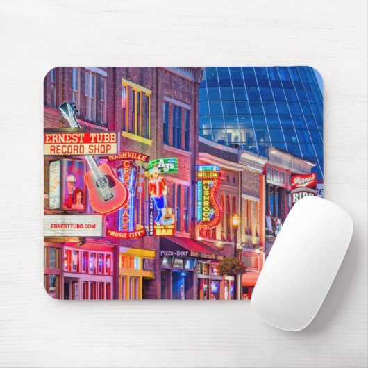 ブロードウェイ通りダウンタウンナッシュビルテネシー マウスパッド (マウス)