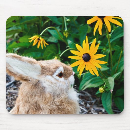 ブンブン状の匂いを嗅ぐ花 マウスパッド (正面)