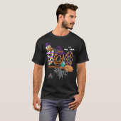 ブーおかしなハロウィーンの衣装と魔女の箒 Tシャツ (正面フル)