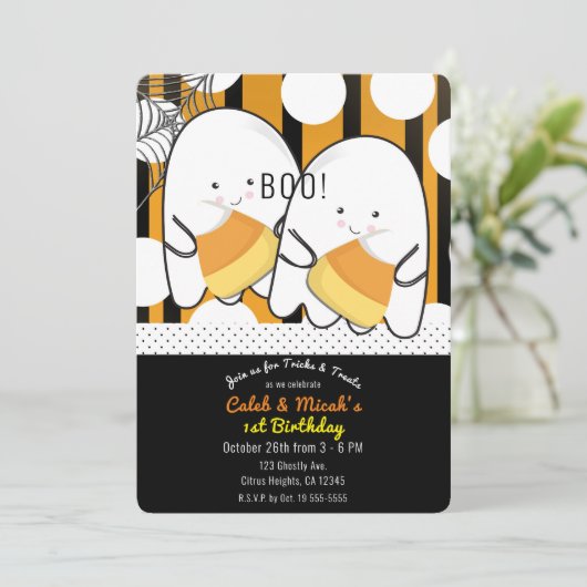 ブーかわいい幽霊ツインボーイズハロウィーン誕生日パーティー 招待状 (スタンド正面)