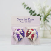 ブーケのレズビアン結婚式の招待状 セーブザデート (スタンド正面)