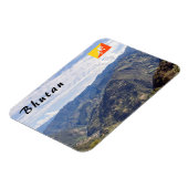 ブータンの平和な東山 – ヒマラヤ マグネット (左側)