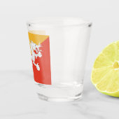 ブータン国旗を掲げた愛国的なショットグラス ショットグラス (右)