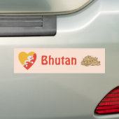 ブータン国旗ハート+地図 バンパーステッカー (車上)