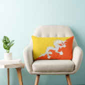 ブータン国旗(ブータン) (サンダー・ドラゴン) ランバークッション (椅子)