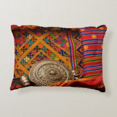 ブータン·ファブリック アクセントクッション (裏面)