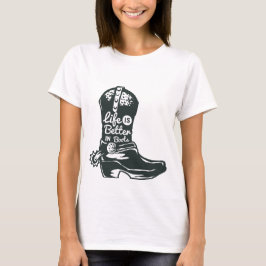 ブーツがあれば人生もっと楽しい 女性用シャツ - カントリーガール Tシャツ