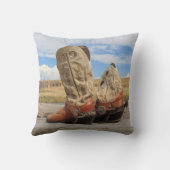 ブーツとスパール西枕 クッション (裏面)