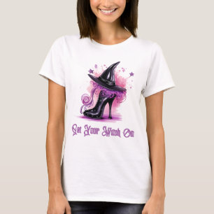 ブーツとハットハロウィーンで魔女を手に入れる Tシャツ