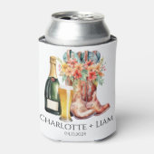 ブーツと泡立つカップルのシャワー 缶クーラー (缶正面)