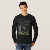 ブーツを履いて20歳の誕生日を迎える Tシャツ (正面フル)