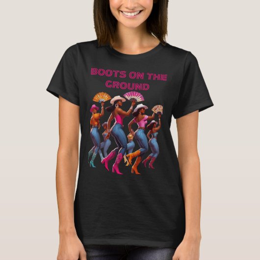 ブーツオンザグランドライン踊りクイーンズブラックグロウ Tシャツ (正面)