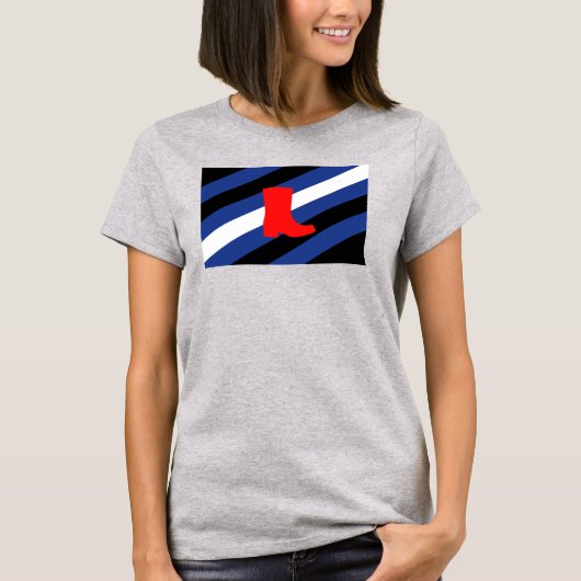ブーツ プライド フラッグ Tシャツ (正面)